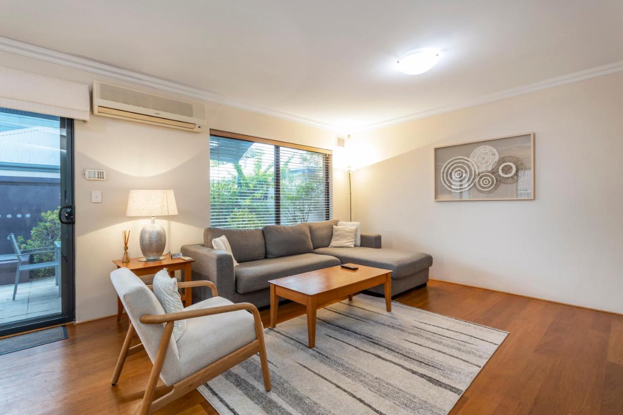 퍼스 Coode Street Townhouse - Executive Escapes 빌라 외부 사진