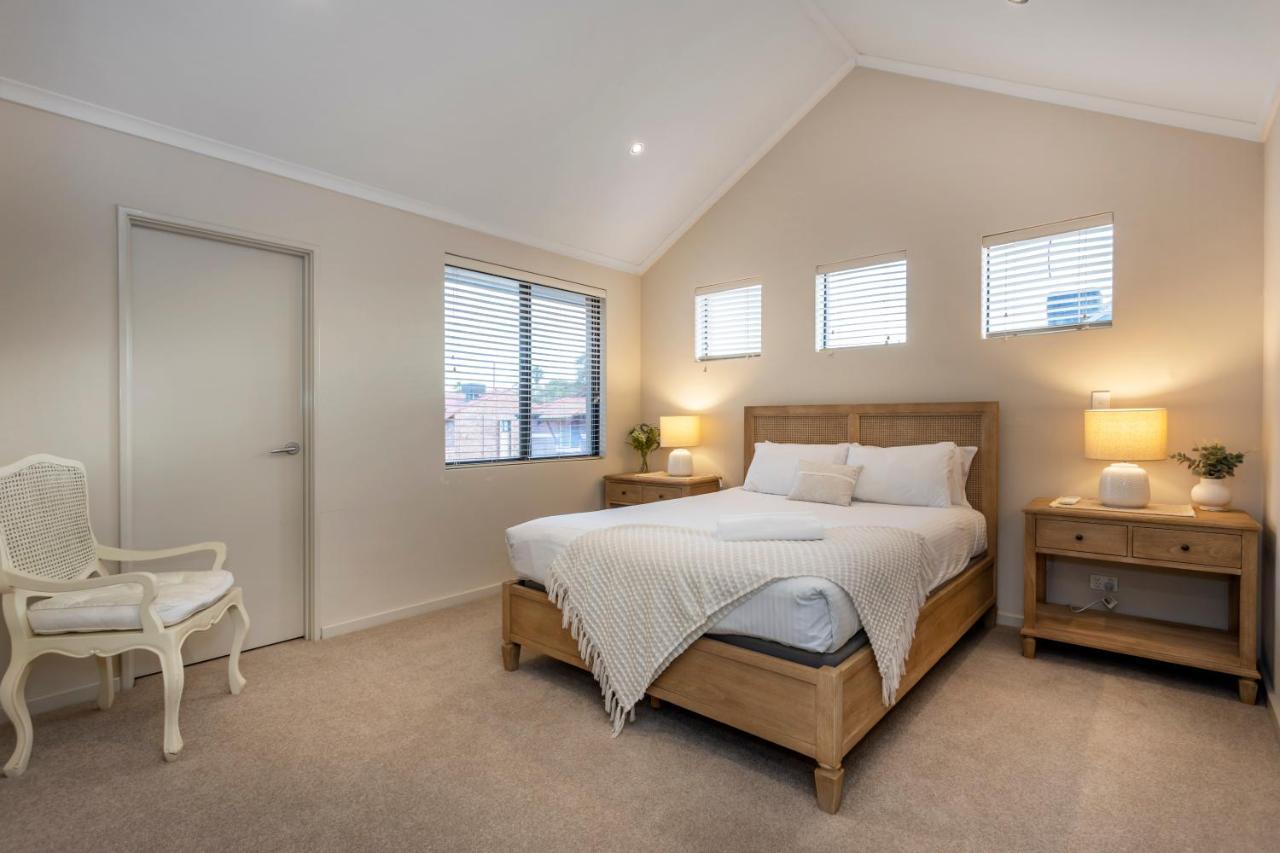 퍼스 Coode Street Townhouse - Executive Escapes 빌라 외부 사진